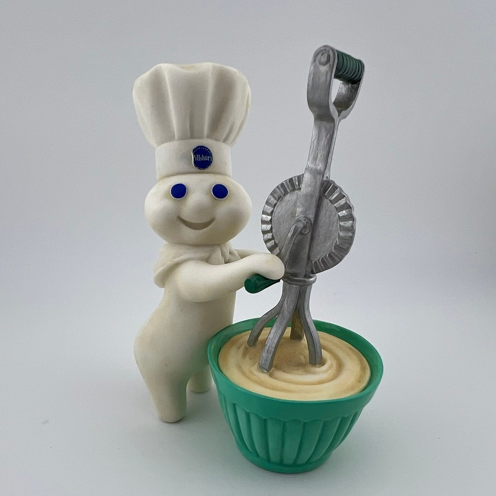 Pillsbury Doughboy Figurine‎ 2002 The Unbeatable Chef Mixer Collectible